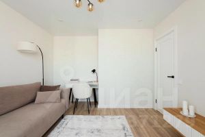 2-комн.кв., 40 м², этаж 14