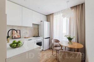2-комн.кв., 40 м², этаж 14