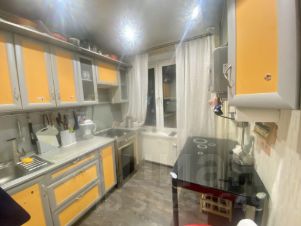 1-комн.кв., 35 м², этаж 3