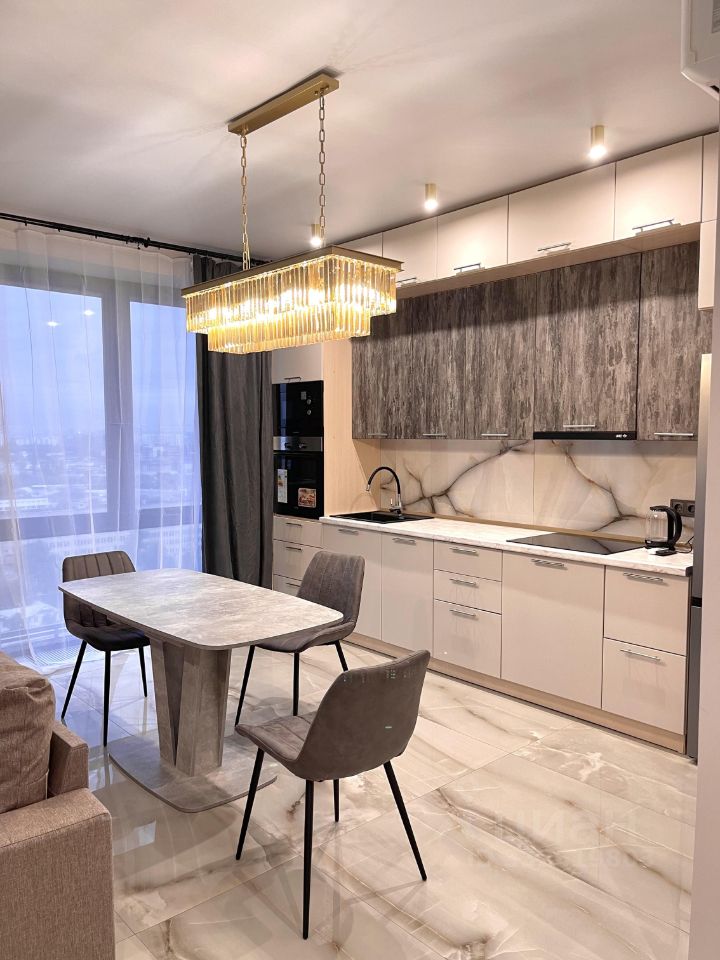 2-комнатная квартира, 63 м² — фото 1