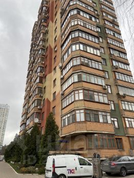 4-комн.кв., 141 м², этаж 17