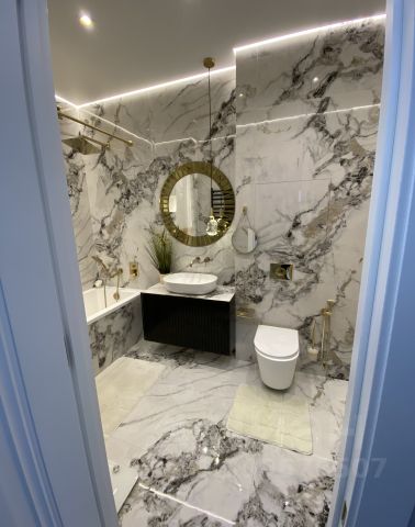 3-комн. апарт., 81 м², 4/25 этаж