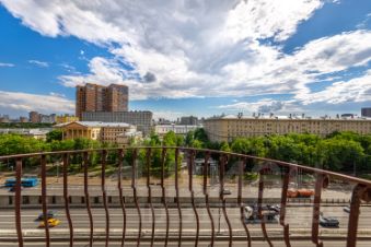 2-комн.кв., 55 м², этаж 9