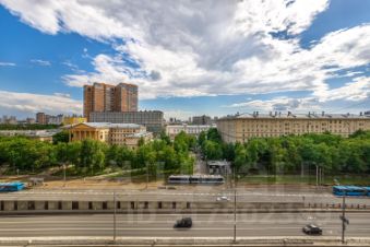 2-комн.кв., 55 м², этаж 9