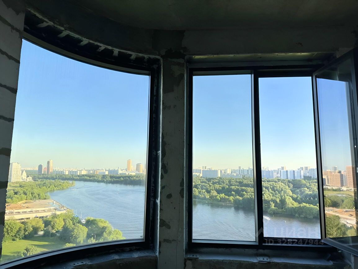 Вид на воду 100м2, Москва