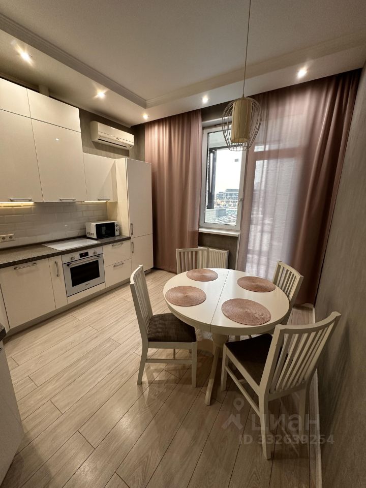 2-комнатная квартира, 62 м² — фото 1