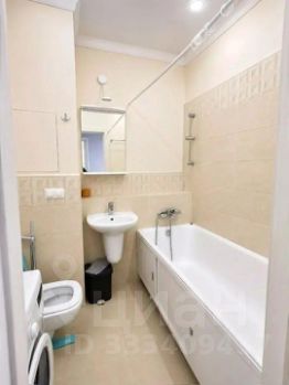 1-комн.кв., 40 м², этаж 10 1-комн.кв., 40 м², этаж 10