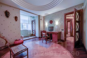 3-комн.кв., 95 м², этаж 2