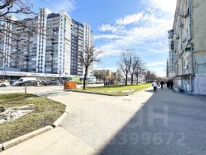3-комн.кв., 80 м², этаж 2