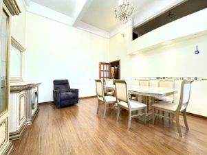 3-комн.кв., 80 м², этаж 2