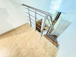 3-комн.кв., 80 м², этаж 2
