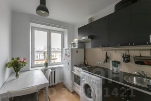 2-комн.кв., 35 м², этаж 9