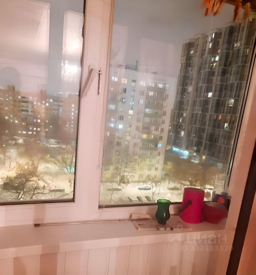 Продается уютная двухкомнатная квартира в самом сердце Москвы, на Вятской улице. 
квартира с образов - Więcej