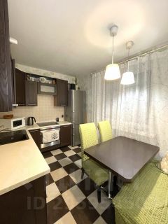 2-комн.кв., 56 м², этаж 10