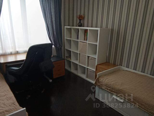 3-комн., 70 м², 25/25 этаж