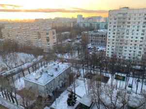 2-комн.кв., 46 м², этаж 14