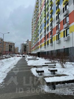 2-комн.кв., 48 м², этаж 13