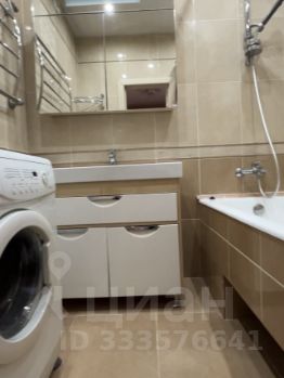 2-комн.кв., 70 м², этаж 4