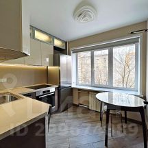 2-комн.кв., 51 м², этаж 4