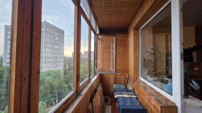 2-комн.кв., 52 м², этаж 8