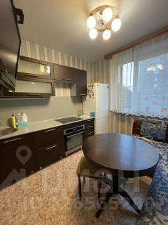 1-комн.кв., 38 м², этаж 4 1-комн.кв., 38 м², этаж 4