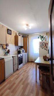 3-комн.кв., 61 м², этаж 3