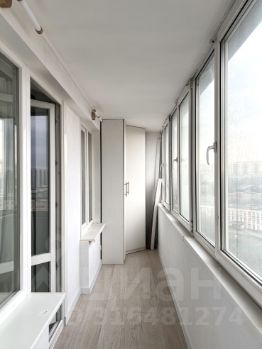 2-комн.кв., 64 м², этаж 14