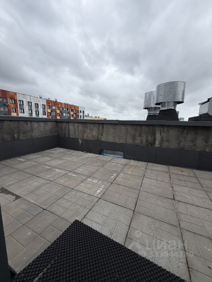 2-комнатная квартира, 56 м² — фото 3