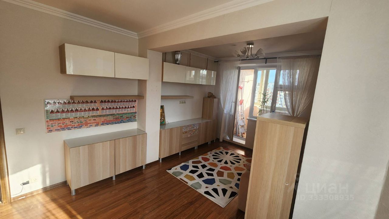 2-комнатная квартира, 63 м² — фото 1