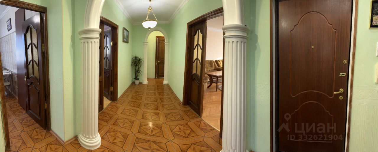 4-комнатная квартира, 110 м² — фото 1