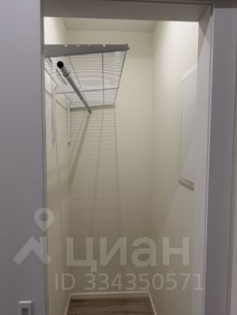1-комн.кв., 36 м², этаж 4 1-комн.кв., 36 м², этаж 4
