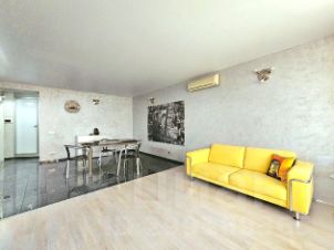 2-комн.кв., 80 м², этаж 11