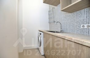 4-комн.кв., 174 м², этаж 1