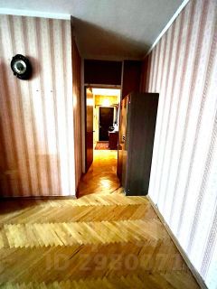 2-комн.кв., 49 м², этаж 9