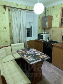 2-комн.кв., 43 м², этаж 3