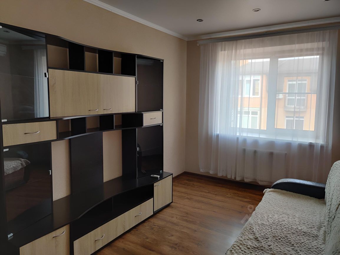 1-к кв. Краснодарский край, Краснодар Музыкальный мкр, ул. Имени Сергея Есенина, 149 (35.0 м²)