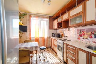 4-комн.кв., 71 м², этаж 2