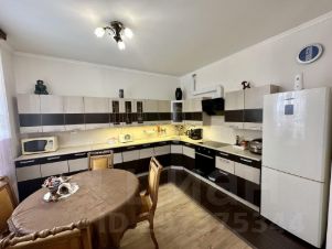 2-комн.кв., 64 м², этаж 8