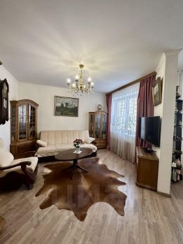 2-комн.кв., 64 м², этаж 8