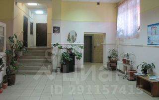 2-комн.кв., 61 м², этаж 4