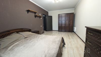 4-комн.кв., 101 м², этаж 18