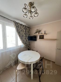 3-комн.кв., 80 м², этаж 15