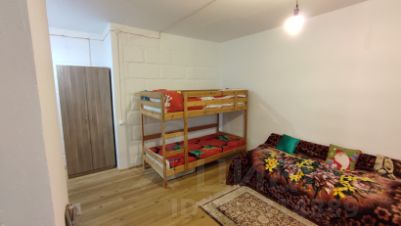 1-комн.кв., 42 м², этаж 1