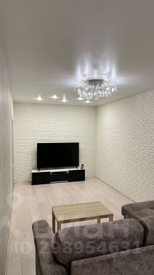 2-комн.кв., 60 м², этаж 17