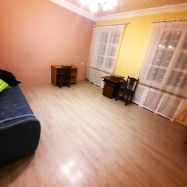 2-комн.кв., 61 м², этаж 1