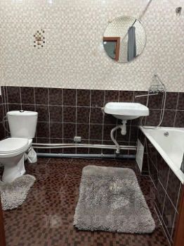 2-комн.кв., 72 м², этаж 17