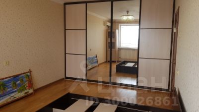 1-комн.кв., 42 м², этаж 8