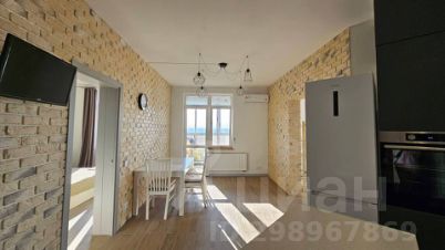 2-комн.кв., 61 м², этаж 24