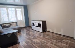 2-комн.кв., 42 м², этаж 3