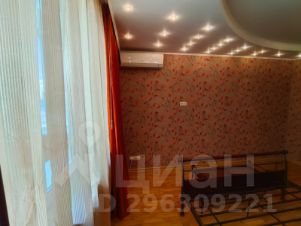 5-комн.кв., 120 м², этаж 4